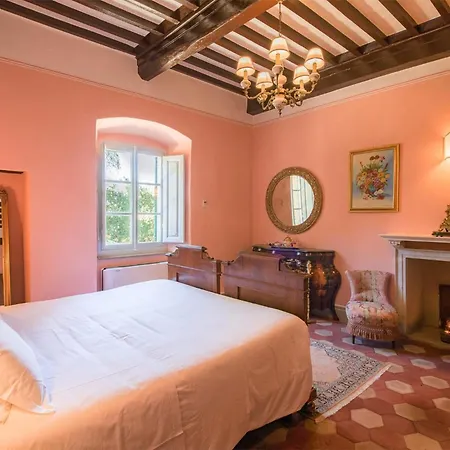 Gorgeous In Holiday home *