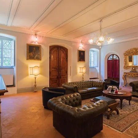 Gorgeous In Holiday home *